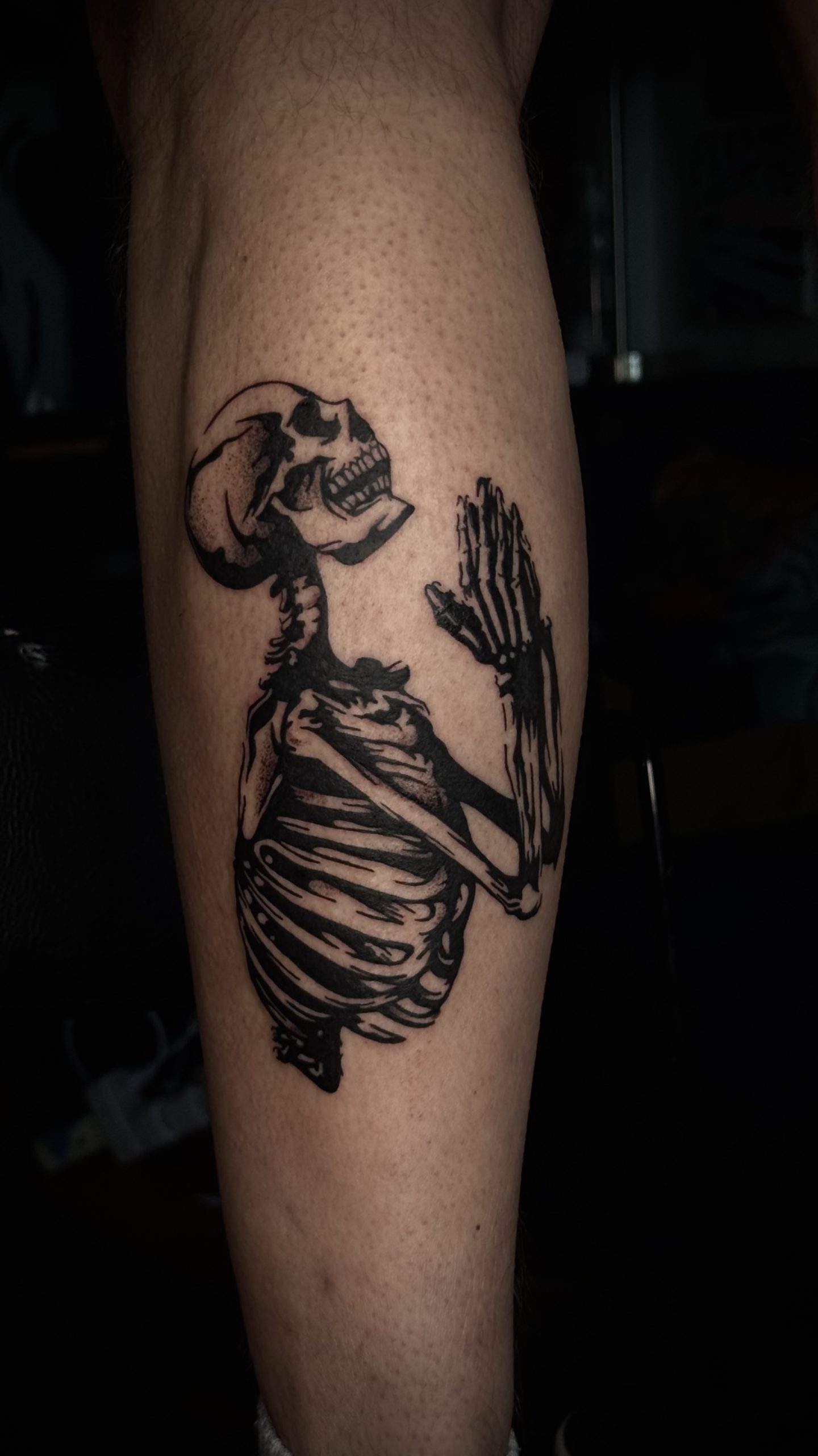 praying skull tattoo yuliia adrenaline montreal